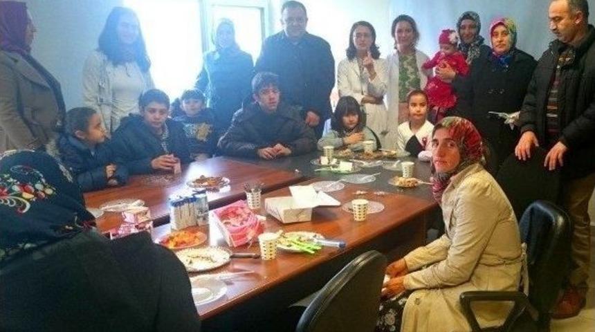 &Ccedil;ocuk Beslenme Ve Metabolizma Bilim Dalı &Ouml;zel Tariflerle Yeni Yılı Kutladı