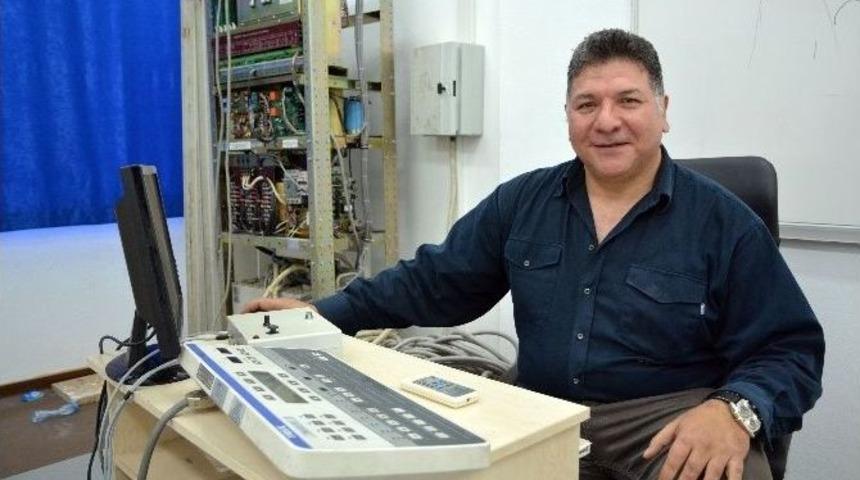 Odt&uuml; Mezunu Fizik&ccedil;i Kendini Asmek Kurslarıyla Geliştirdi