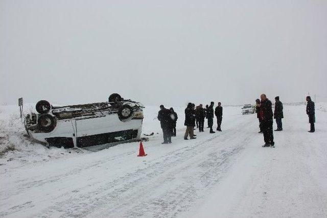 Bingöl’de Trafik Kazası: 10 Yaralı