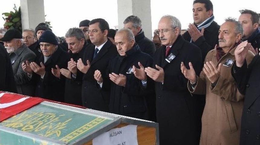 Chp Eski Milletvekili Canpolat Son Yolculuğuna Uğurlandı