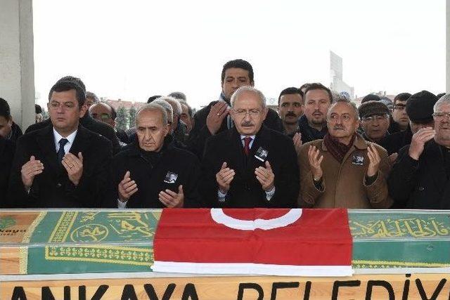 Chp Eski Milletvekili Canpolat Son Yolculuğuna Uğurlandı