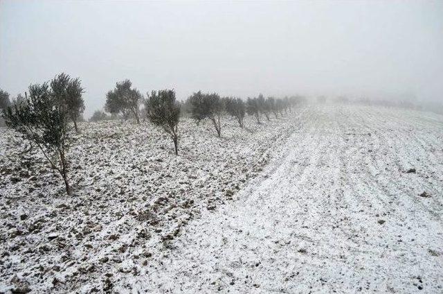 Hatay’da Kar Yağışı