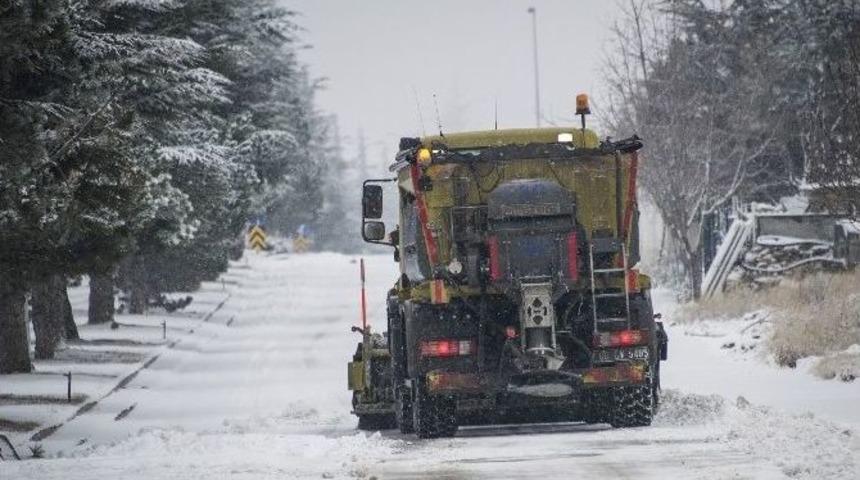 B&uuml;y&uuml;kşehir&rsquo;den Buzlanmaya Karşı Anında M&uuml;dahale