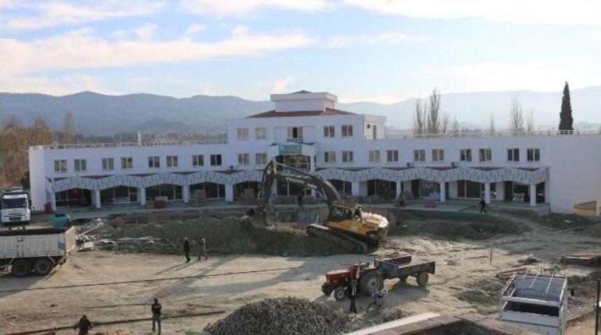 Selendi’nin Dev Kompleksi’nde Sona Doğru