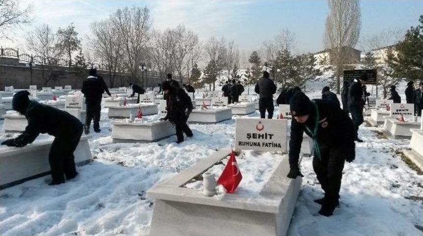 Başakşehirli İzciler, Milli Bilinç Kampı’nda Sarıkamış Şehitlerini Andı