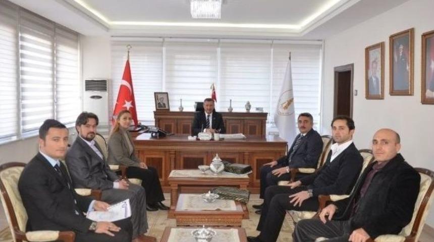 Vali Yılmaz, Berberlerle G&ouml;r&uuml;şt&uuml;