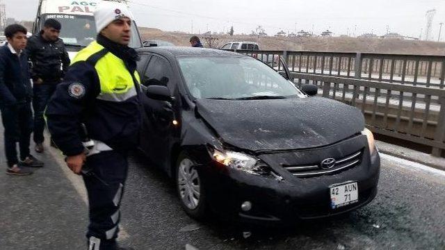 Eğri Çayı Köprüsü’nde Ki 2 Farklı Kazada, 4 Araç Birbirine Girdi