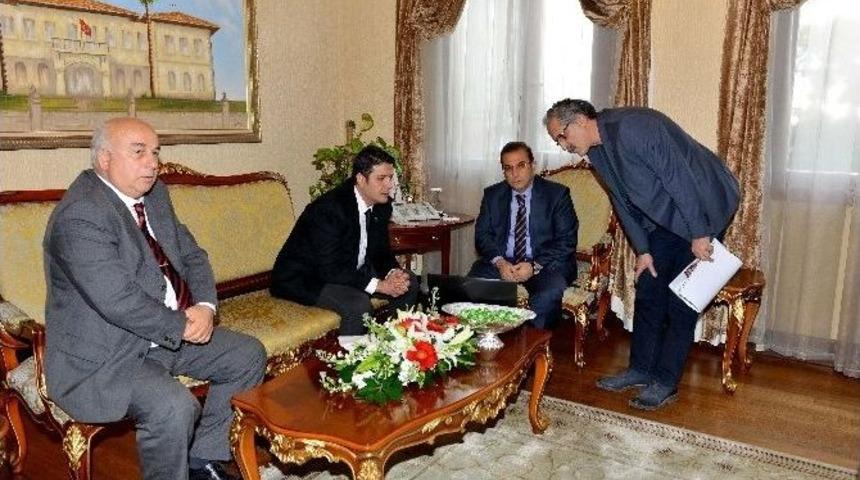 Vali T&uuml;rker, Evdirhan Projesini İnceledi