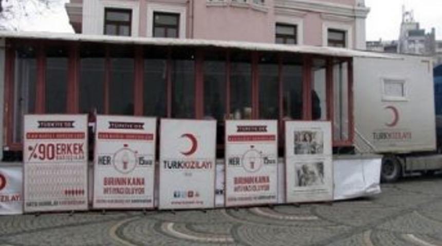 Bandırma Kan Bağışında Lider