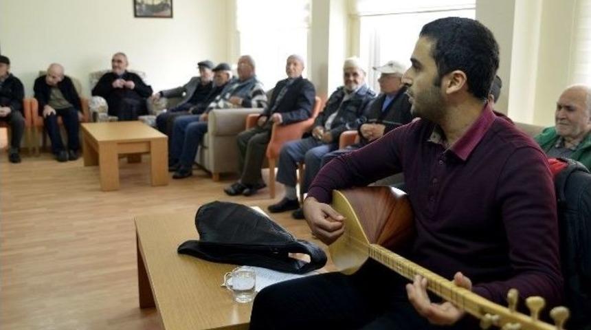 Yaşam K&ouml;y&uuml;&rsquo;nde Yeni Yıl Kutlaması