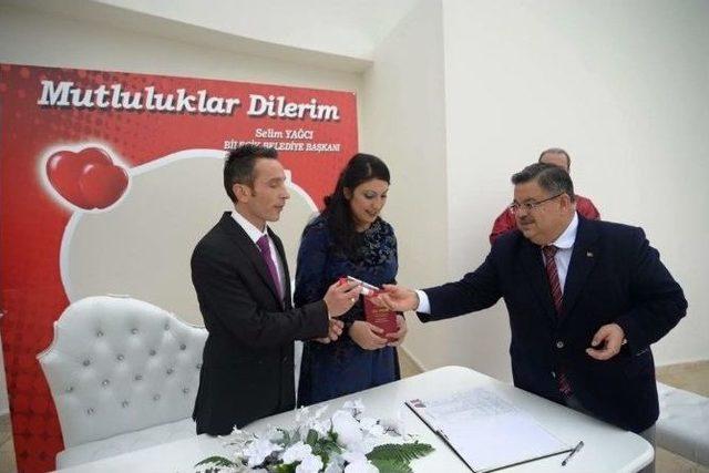 Başkanı Yağcı, 2016 Yılının İlk Nikah Töreninde