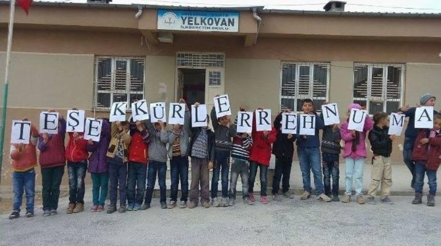 Rehnuma Derneğinden Yelkovan İlkokuluna Kırtasiye Yardımı