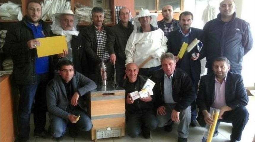 B&uuml;y&uuml;kşehir&rsquo;in Arıcılık Kurslarına Yoğun İlgi
