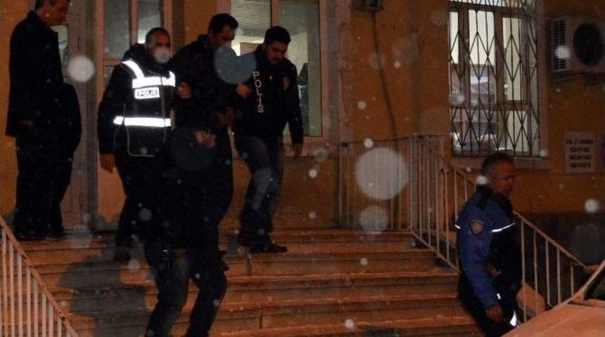 Besni&rsquo;de &Ouml;ld&uuml;r&uuml;len Tamircinin Cinayet Zanlısı Yakalandı