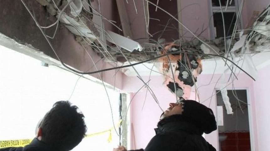 &Ouml;ğretmenin &Ouml;l&uuml;m&uuml;ne Yol A&ccedil;an Kalorifer Kazanının Patlama Sebebi Araştırılıyor