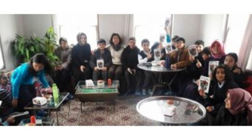 &Ccedil;odam &Ccedil;ocuklara Kitap Gibi Bir G&uuml;n Yaşattı