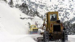 Erzincan’da 376 Köy Yolu Ulaşıma Kapandı