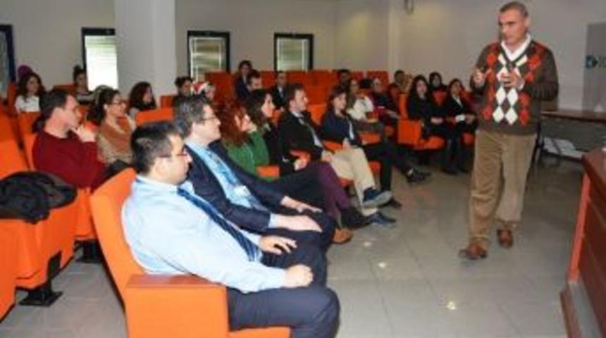 İzmit Belediyesi 2015&rsquo;i Eğitimle Ge&ccedil;irdi