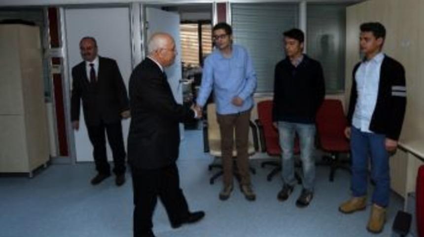 Yaşar, Personelinin Yeni Yılını Kutladı