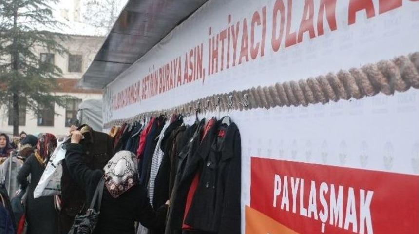 Tokat’ta “askıda Kıyafet” Uygulaması