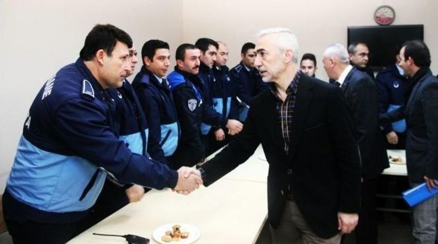 Başkan Fazlı Kılı&ccedil;, Belediye B&uuml;nyesindeki M&uuml;d&uuml;rl&uuml;kleri Ziyaret Etti