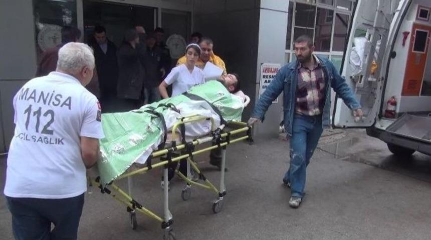 Soma&rsquo;da Bir İş&ccedil;i Ağır Yaralandı