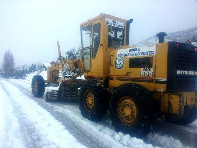 Büyükşehir’in “kar Timleri” Mesaiye Başladı