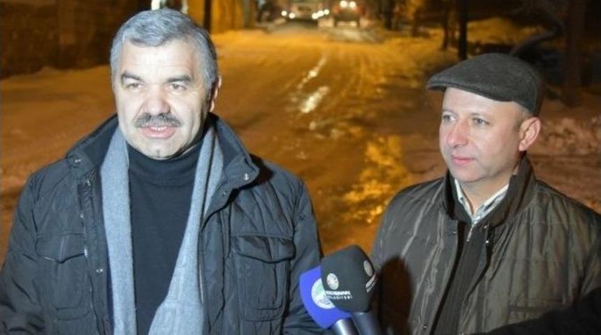 Kocasinan Ve Kar Durmuyor