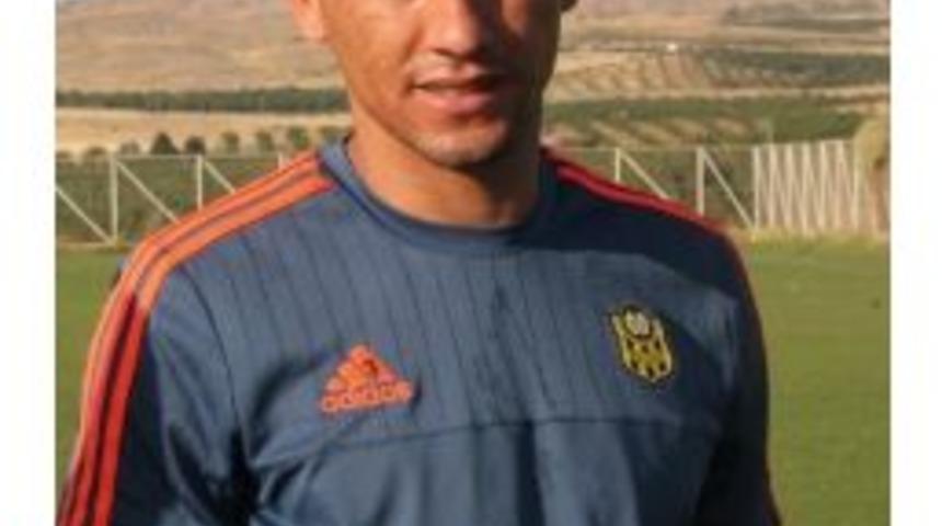 Alima Yeni Malatyaspor, Alex İle Yolları Ayırıyor