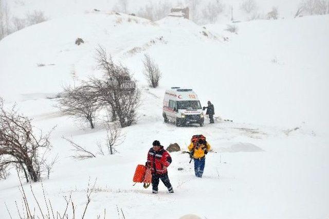 Hakkari’de Zorlu Kurtarma Operasyonu