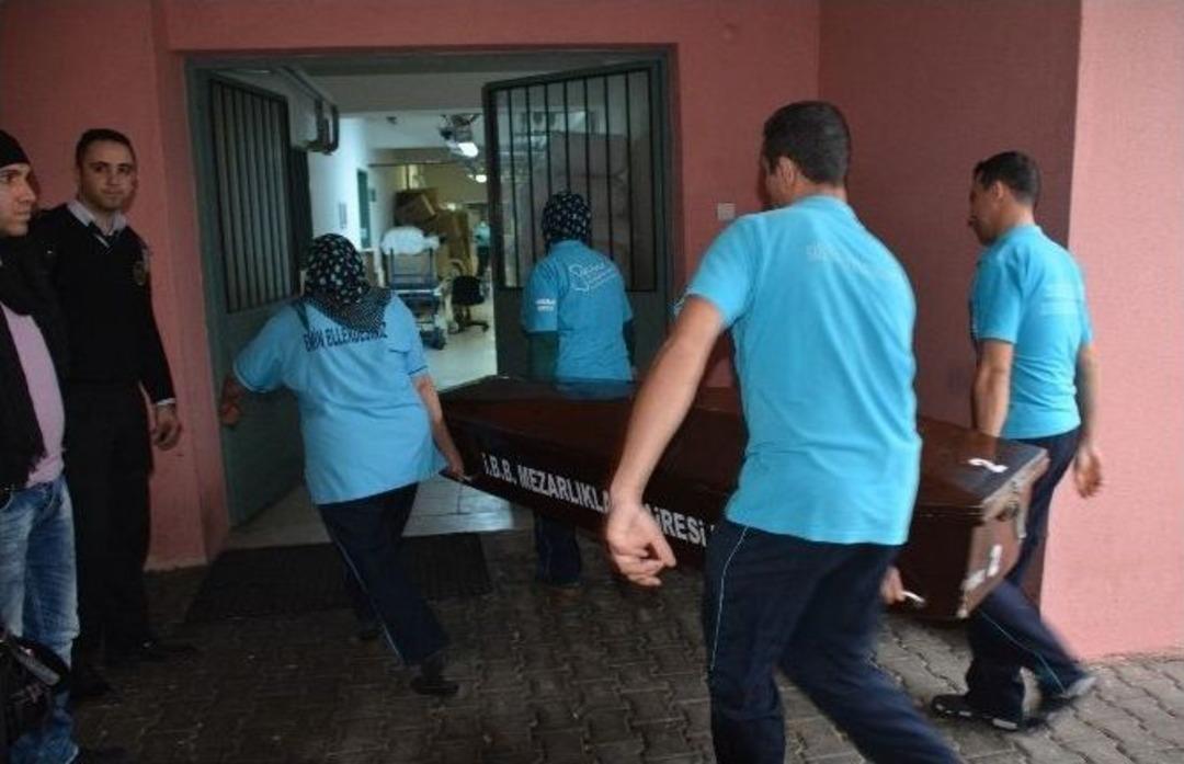 Dikili&rsquo;de 5&rsquo;i &Ccedil;ocuk 7 Kişinin Cesedi Sahillere Vurdu