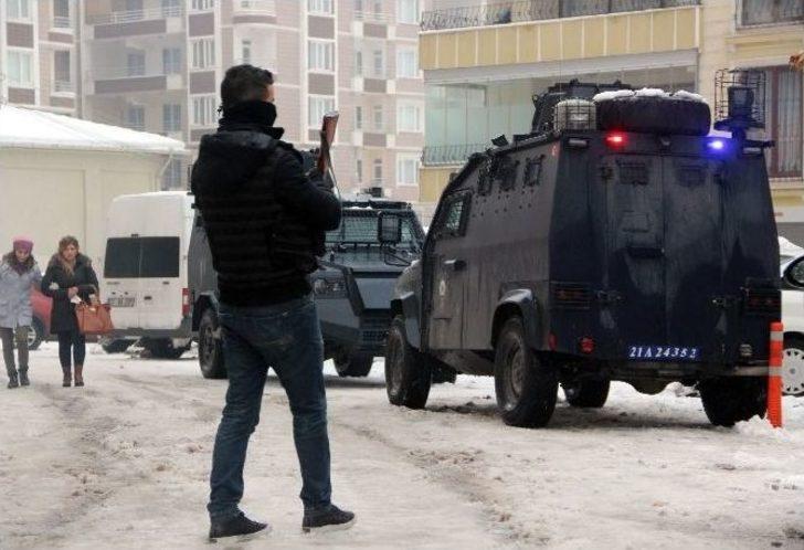 Dbp’ye Polis Baskını G4