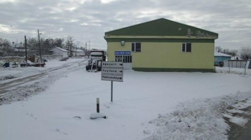 Kırklareli&rsquo;nde 9 K&ouml;y Yolu Ulaşıma A&ccedil;ıldı