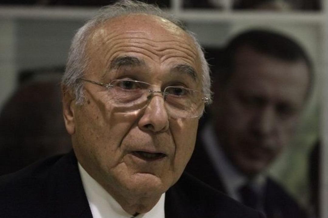 S&ouml;zl&uuml;&rsquo;n&uuml;n &ldquo;ayta&ccedil; Durak&rdquo; Esprisi