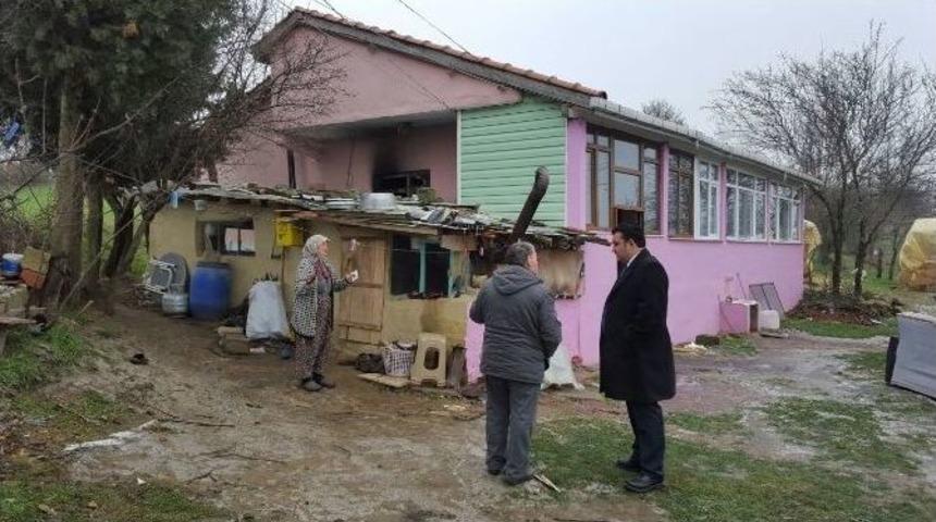 Başkan Yurdakul&rsquo;dan Evi Yanan Aileye Ziyaret