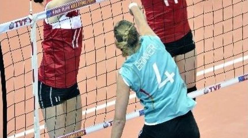 Filenin Sultanları Yarı Finali Garantiledi