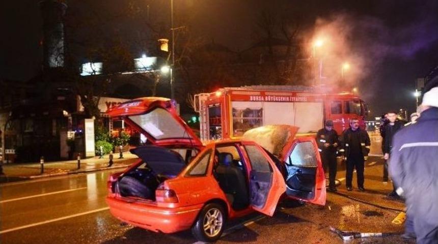 Suriyeli Vatandaşın Kullandığı Ara&ccedil; Alev Aldı