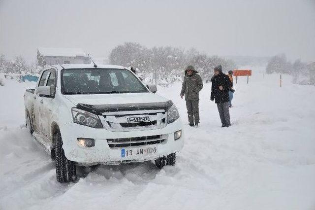 Muş-kulp Karayolu 6 Gündür Kapalı