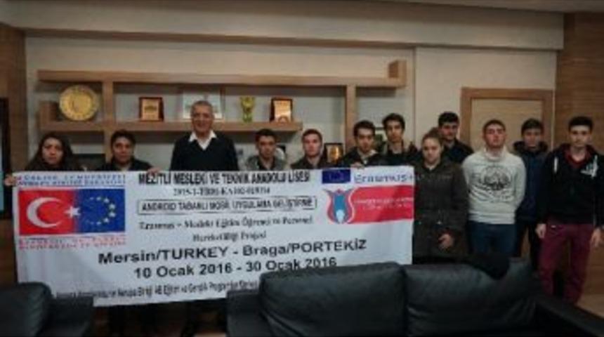 Yurt Dışına Staja Gidecek &Ouml;ğrencilerden Başkan Tarhan&rsquo;a Ziyaret