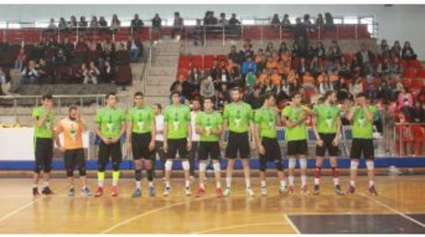 Voleybol Takımı İlk Ma&ccedil;a &Ccedil;ıkacak
