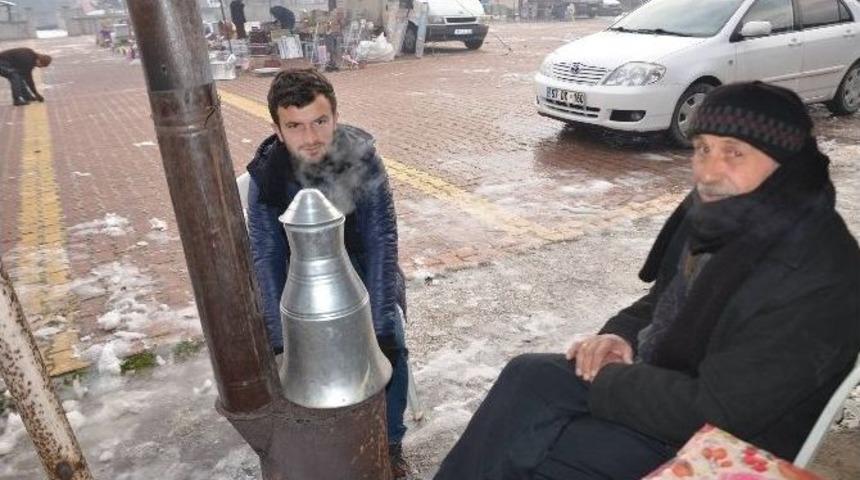 Han&ouml;n&uuml;&rsquo;de Soğuk Hava Pazarı Vurdu