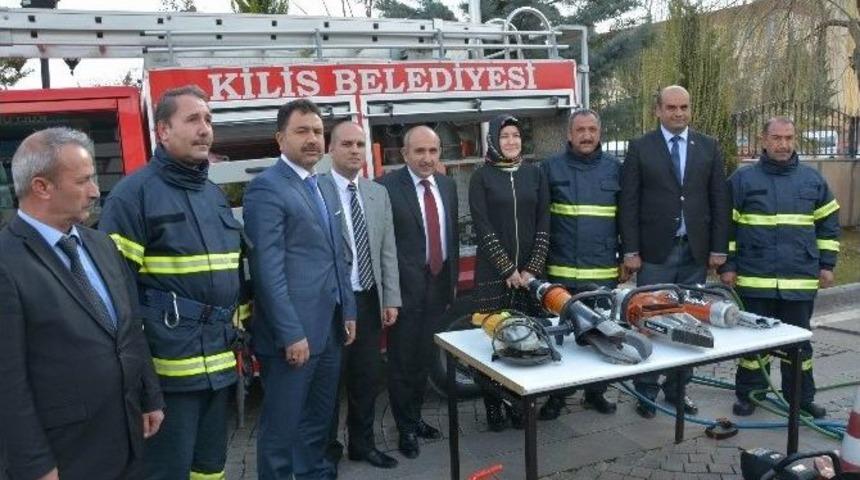 İtfaiye Müdürlüğü 986 Yangına Müdahale Etti