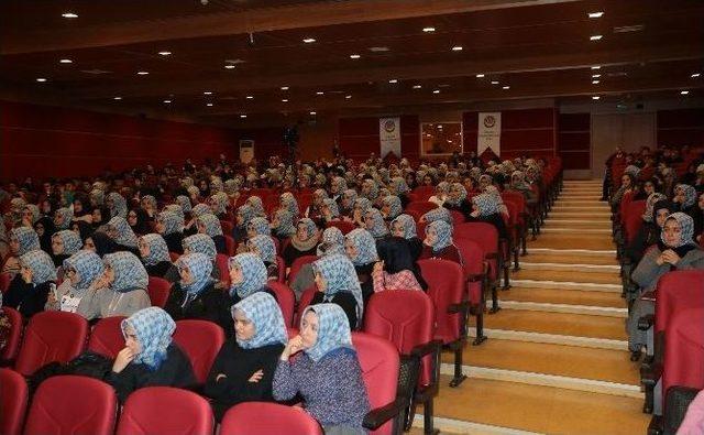 Abdurrahman Dilipak, Ümraniye’de Öğrencilerle Buluştu