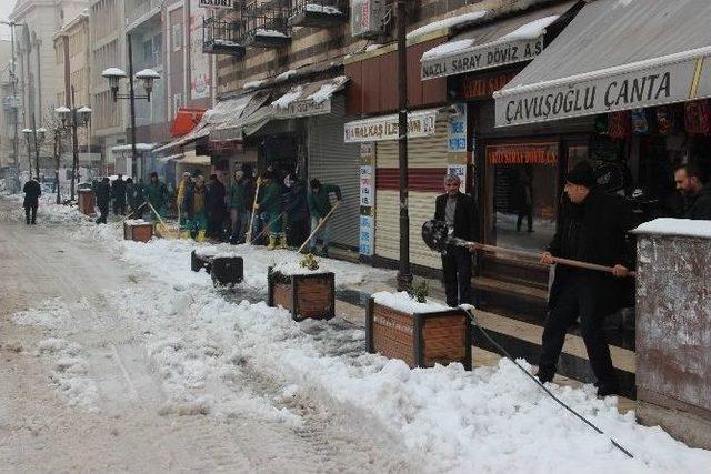 Sur&rsquo;da Yasak 36. G&uuml;n&uuml;nde 1