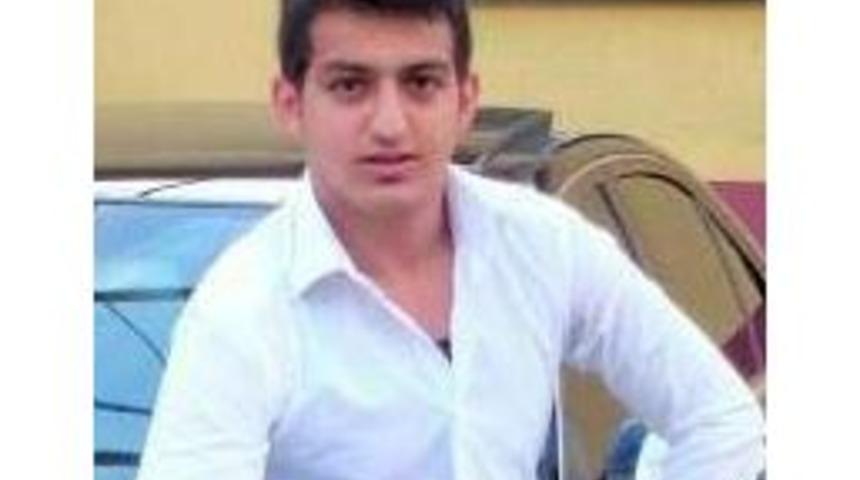 20 Yaşındaki Gen&ccedil; İntihar Etti