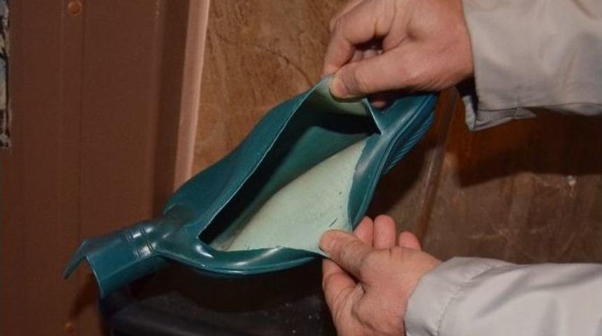 Sıcak Su Torbasının Patlaması Sonucu &Ouml;len Kadın Defnedildi