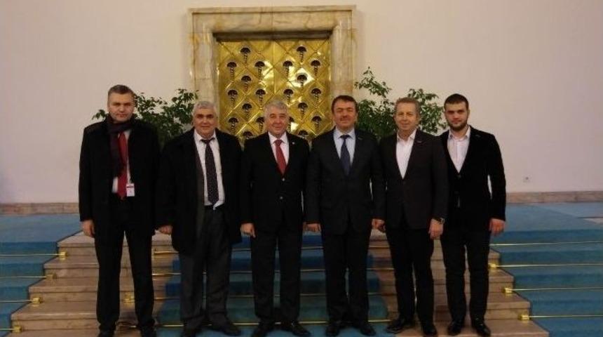 M&uuml;siad D&uuml;zce Başkanı Ve Y&ouml;netimi Ankara&rsquo;da