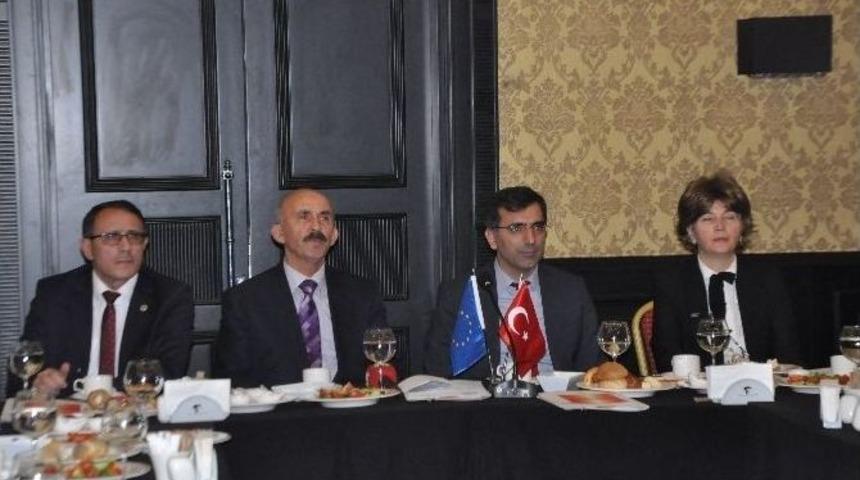 Etkin Rehberlik Ve Denetim Yoluyla Kayıtlı İstihdamın Teşviki Projesi Tanıtım Toplantısı Ger&ccedil;ekleşti