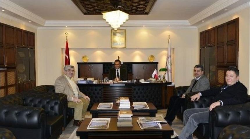 Kdz. Ereğli Tso Başkanı Tetiker, Rekt&ouml;r &Ouml;zer&rsquo;i Ziyaret Etti