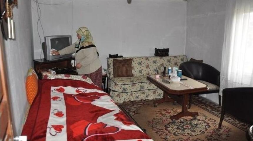 Bayat Belediyesi&rsquo;nden Evde Bakım Hizmeti